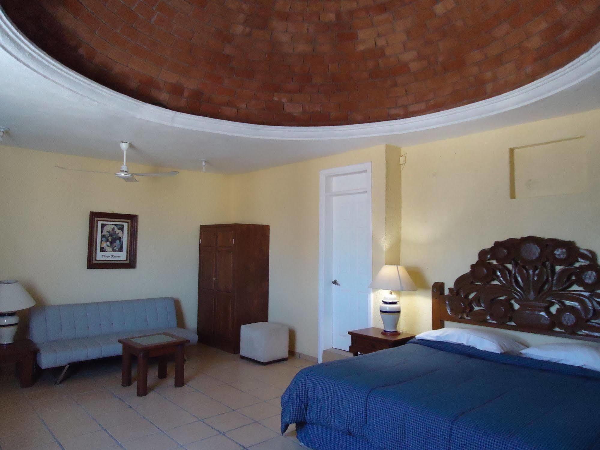 Baja Cabo Hotel กาโบซานลูกัส ภายนอก รูปภาพ