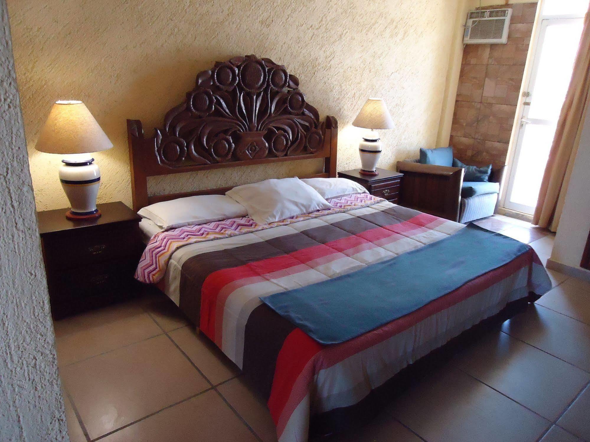 Baja Cabo Hotel กาโบซานลูกัส ภายนอก รูปภาพ